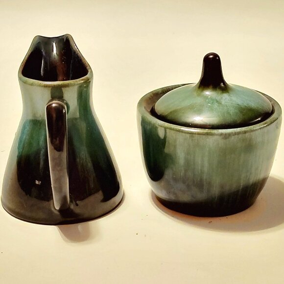 Vintage Blue Mountain Pottery creamer and sugar bowl matching set Woodland Charm - Picture 3 of 8
